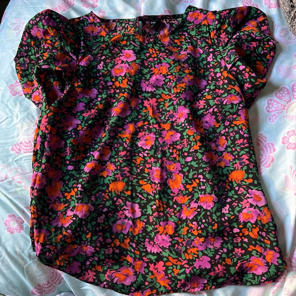 SHEIN Multicolor Floral Puff Sleeve Blouse